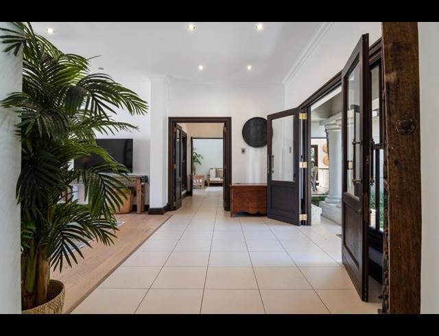4 BEDROOM HOUSE FOR SALE IN ZIMBALI ESTATE